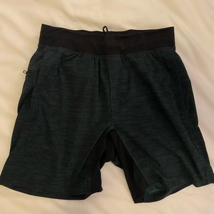 Lululemon | THE Short | M | Green & Black